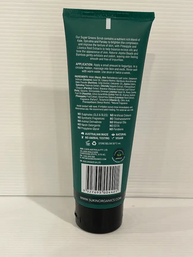Sukin Super Greens Detoxifying Facial Scrubs<br><b style="color: #03236a;">JBAU1254</b><br><b style="color: #03236a;">Lot of 3</b>
