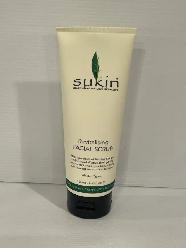 Sukin Revitalising Facial Scrubs<br><b style="color: #03236a;">JBAU1246</b><br><b style="color: #03236a;">Lot of 3</b>